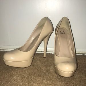 Close Toe Heel